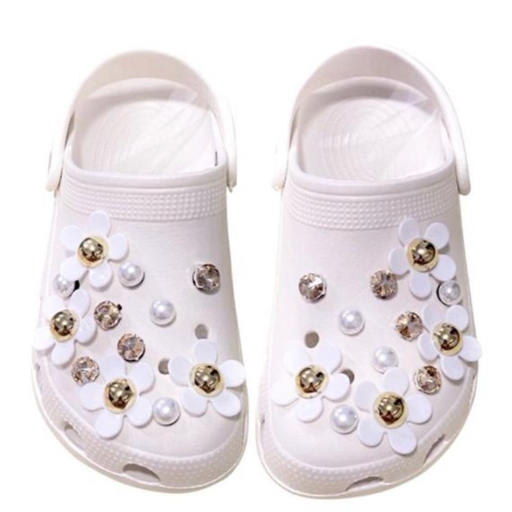 Croc Charms White Daisy Flower Diamond Set